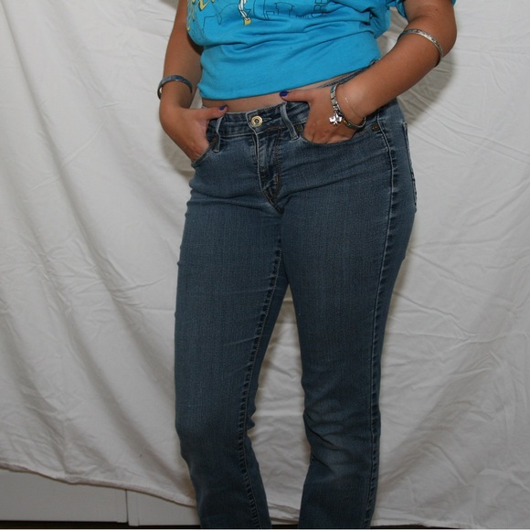 Blue Worn In Modern Bootcut Jeans With Embroidered Pockets - Picture 2 of 8